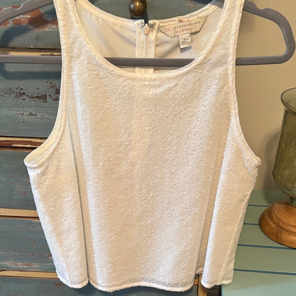 LC Lauren Conrad Cream Sequined Sleeveless Top, sz small
